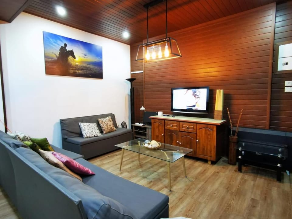 Sea Lion by the beach Vacation rental in Tanjung Bungah