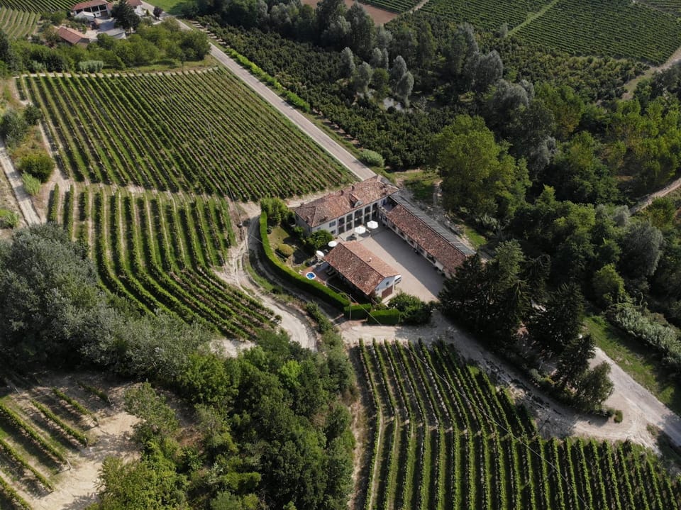 Neighbourhood, Natural landscape, Bird's eye view, Hiking