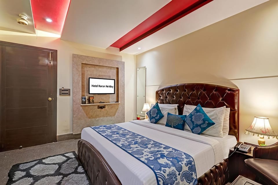 Bed, TV and multimedia, Photo of the whole room, Bedroom, wardrobe