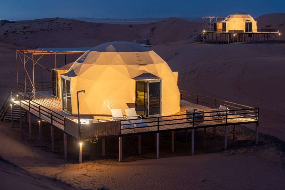 Oman desert private camp Luxury tent in Oman