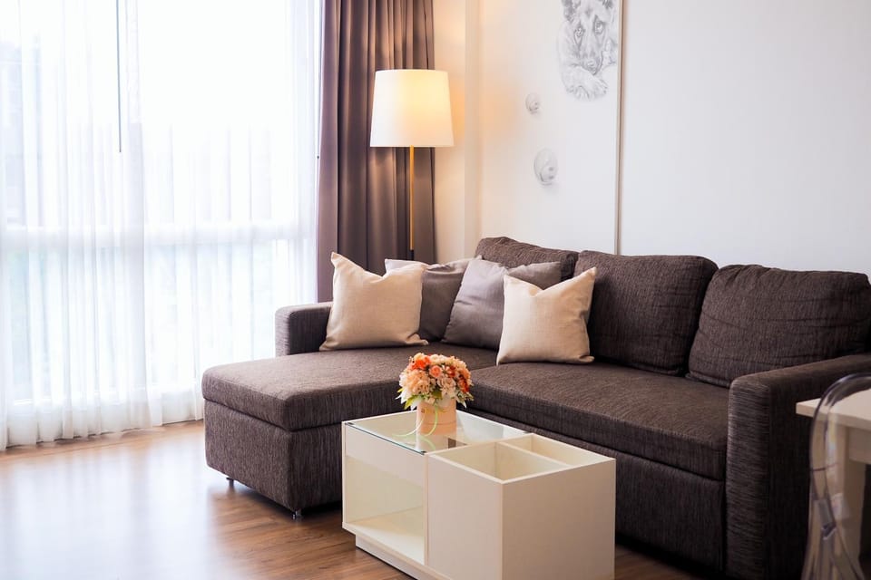 Living room, Seating area