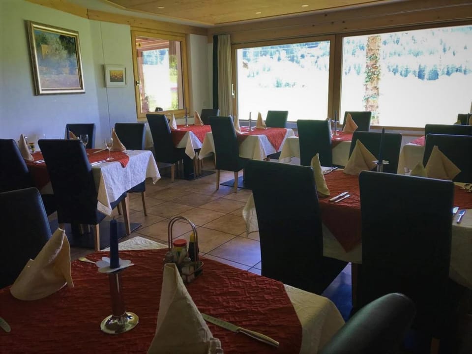 Hotel Pizzeria Selva Hotel in Canton of Grisons