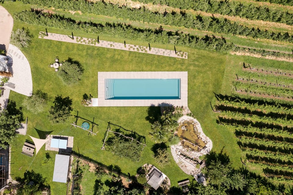 Swimming pool, Swimming pool