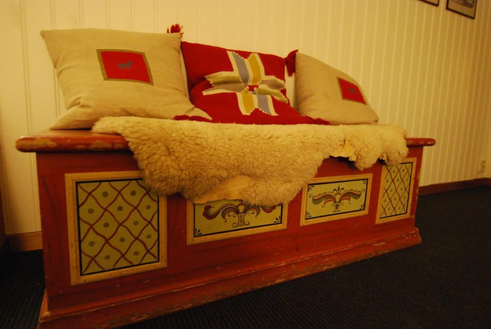 Lobby or reception, Decorative detail