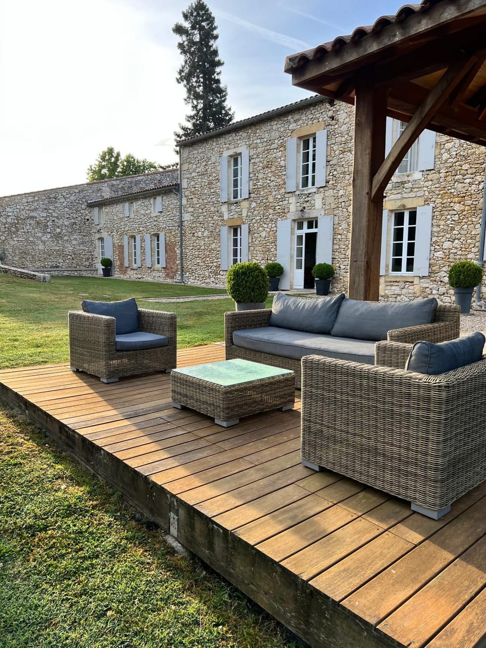 Patio, Day, Garden, Seating area, Garden view