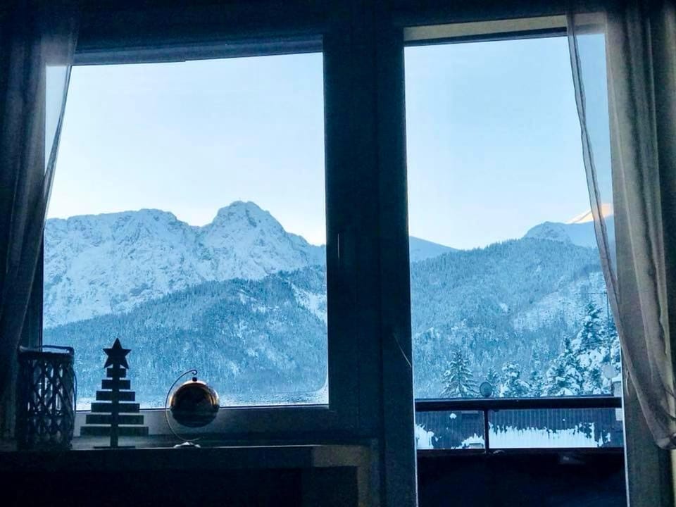 View (from property/room), Balcony/Terrace, Mountain view