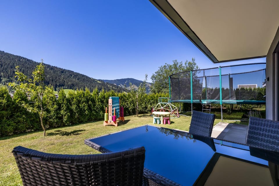 Garden, Garden