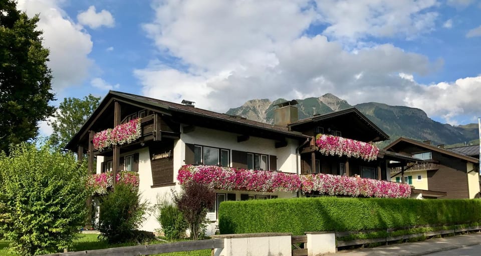 Gästehaus Immenhof Bed and Breakfast in Oberstdorf