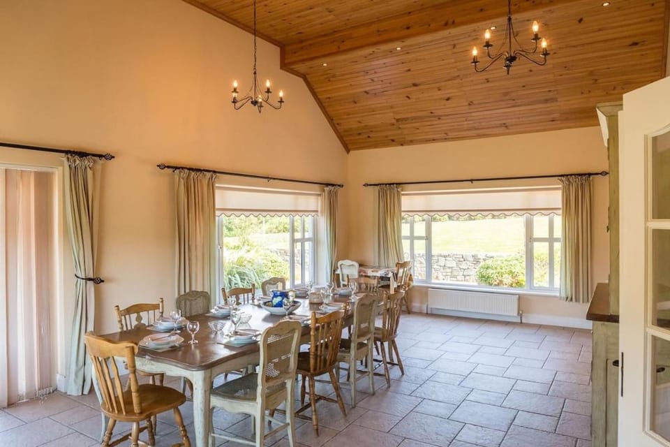 Ballinakill Lodge House in County Mayo