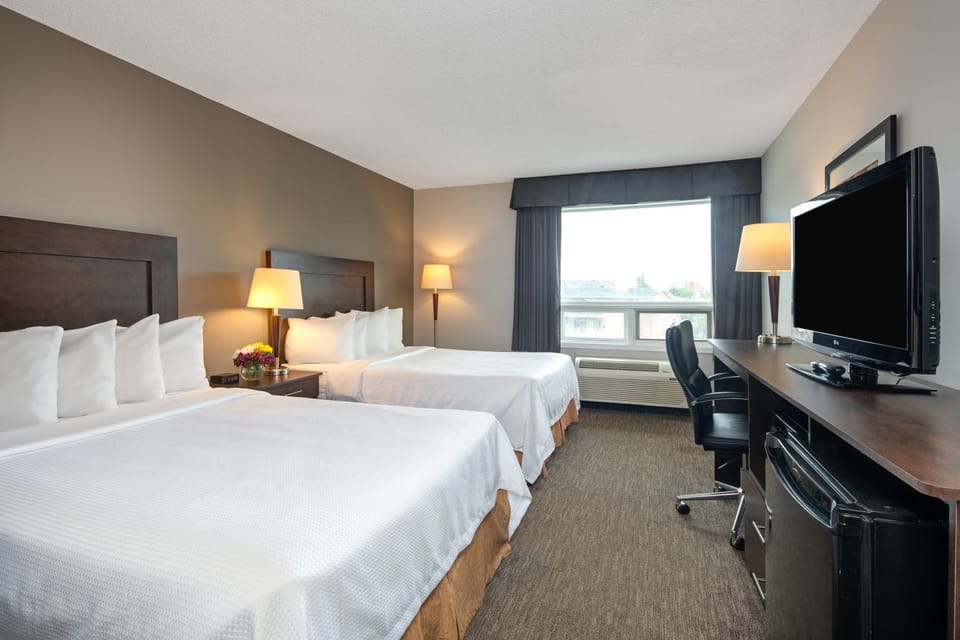 Bed, TV and multimedia