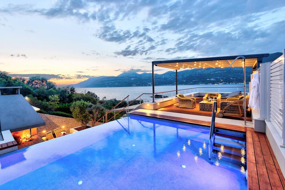 Pool view