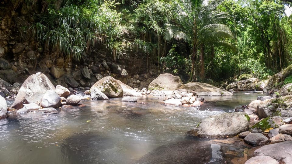 Nearby landmark, Natural landscape, Hot Spring Bath, Hot Tub, Spa and wellness centre/facilities, Aqua park, Hiking, River view, Swimming pool, Swimming pool, Open Air Bath