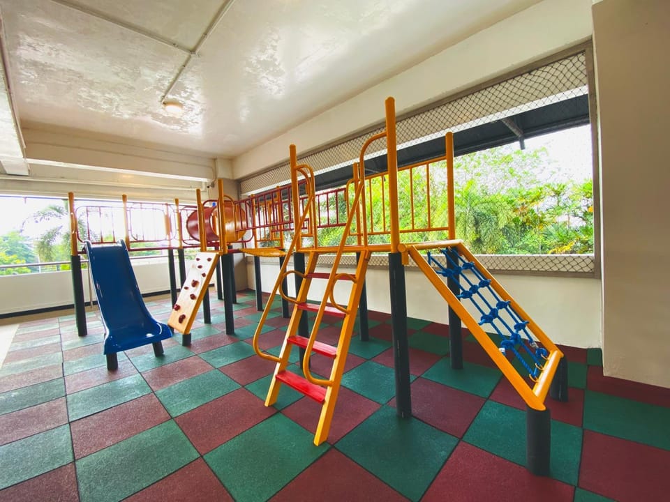 Children play ground, Kids's club, Area and facilities