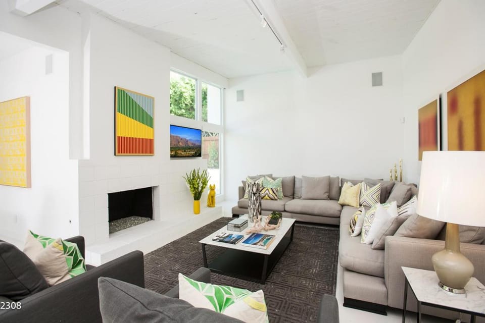 La Paloma Palms House in Palm Springs