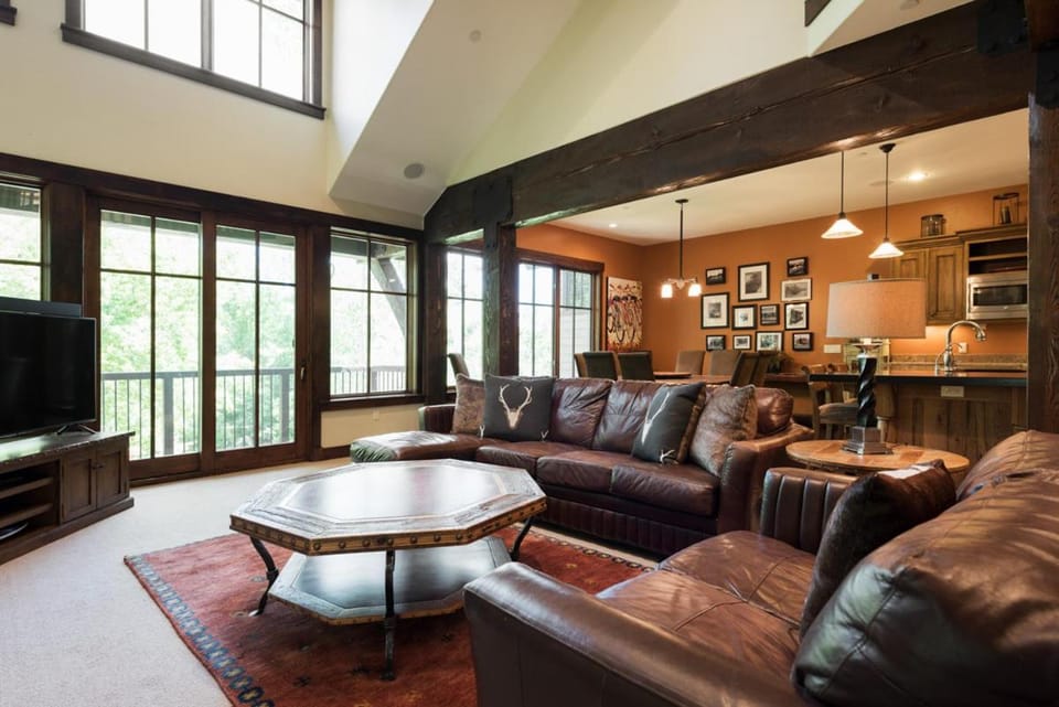 Silver Star #15 - 4 Bed Cottage Spa House in Park City