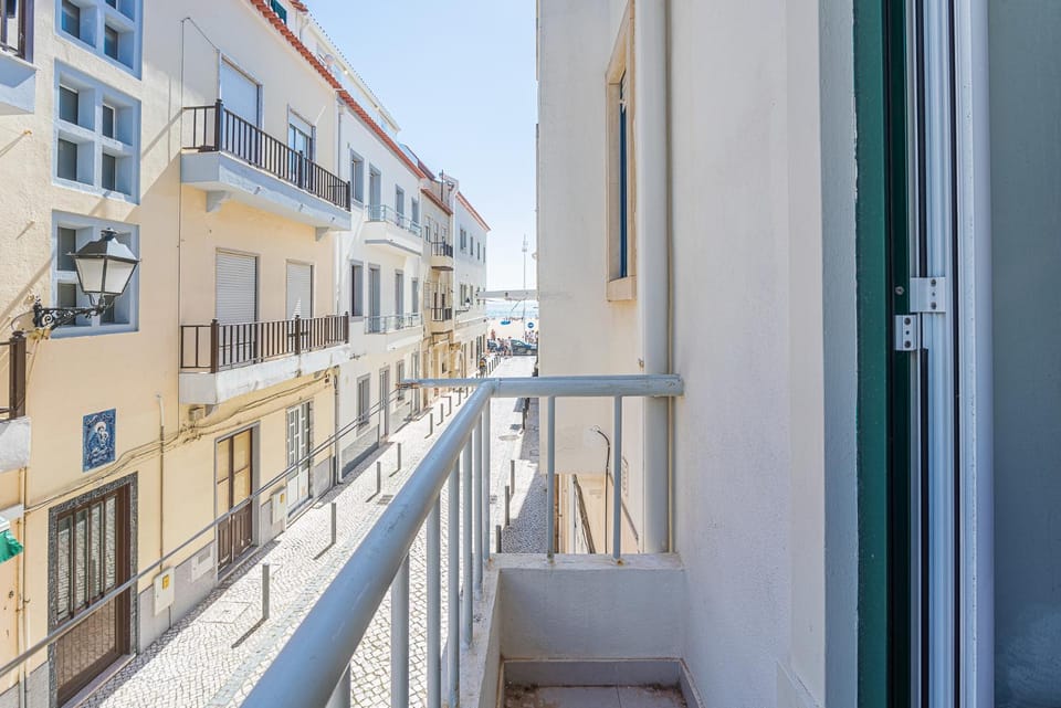 Off site, Balcony/Terrace