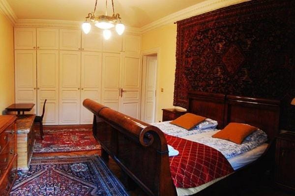Bed, Photo of the whole room, Bedroom, wardrobe