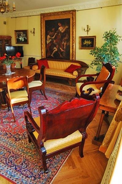 TV and multimedia, Living room, Seating area