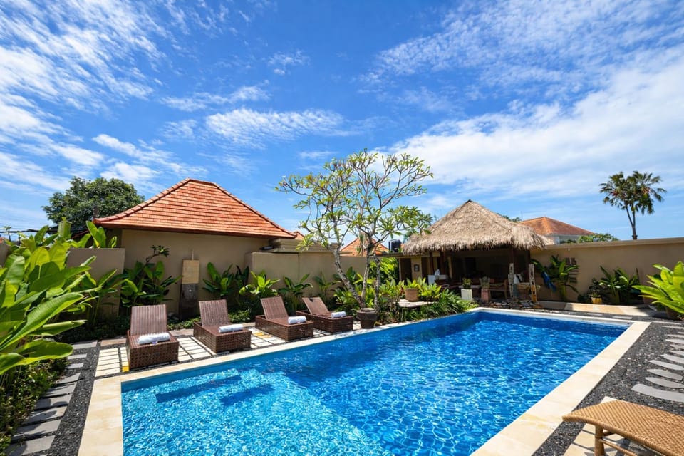 Pool view, Swimming pool, Swimming pool