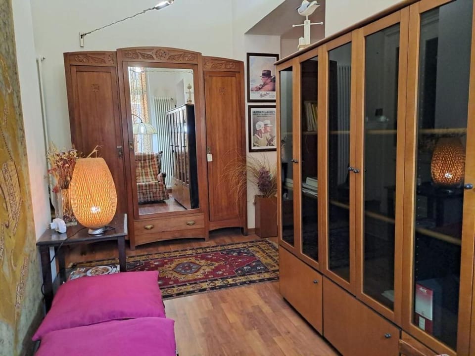 Library, wardrobe