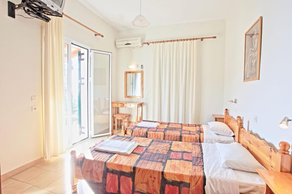 Bed, Other, Bedroom