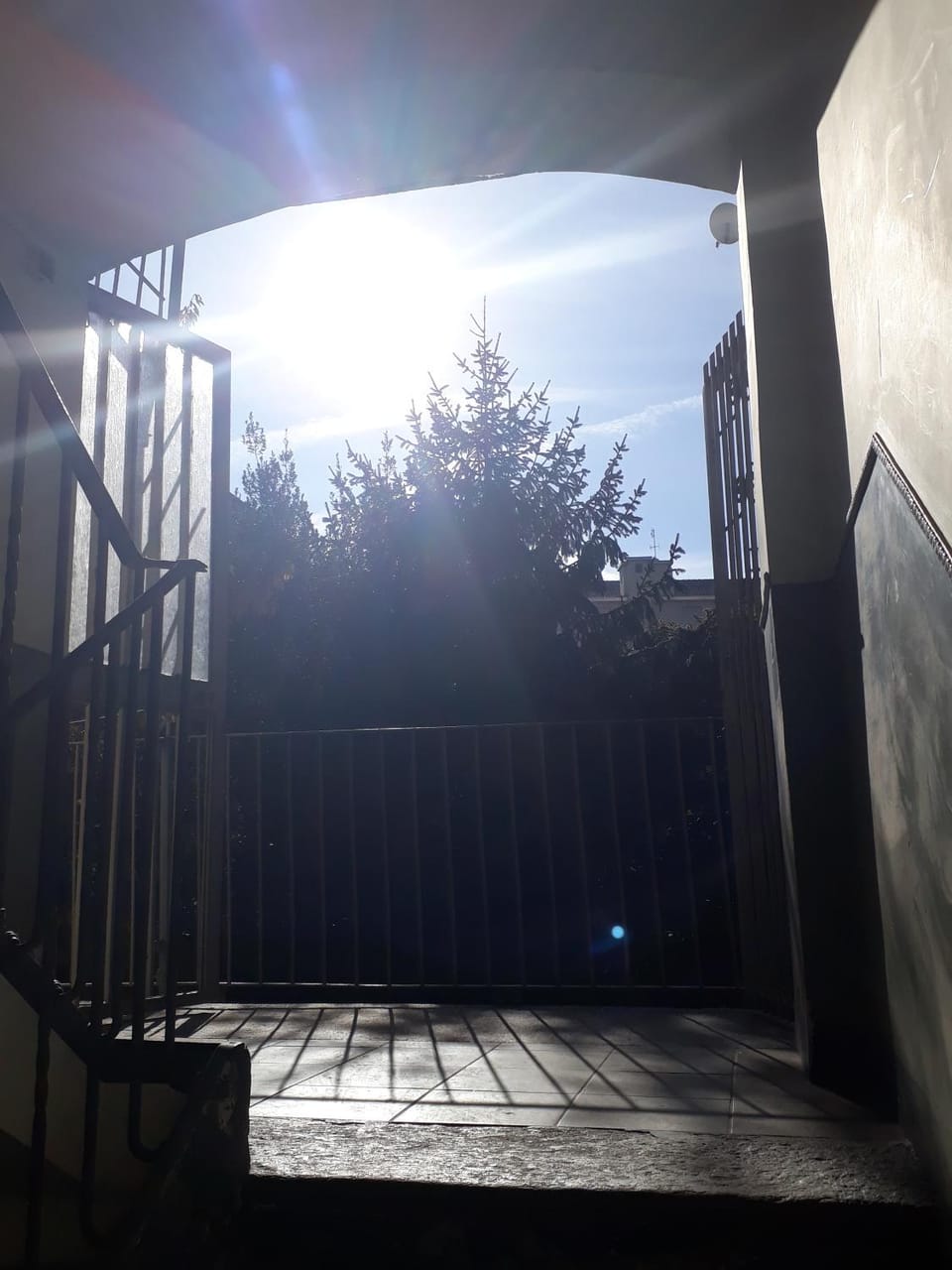 Facade/entrance