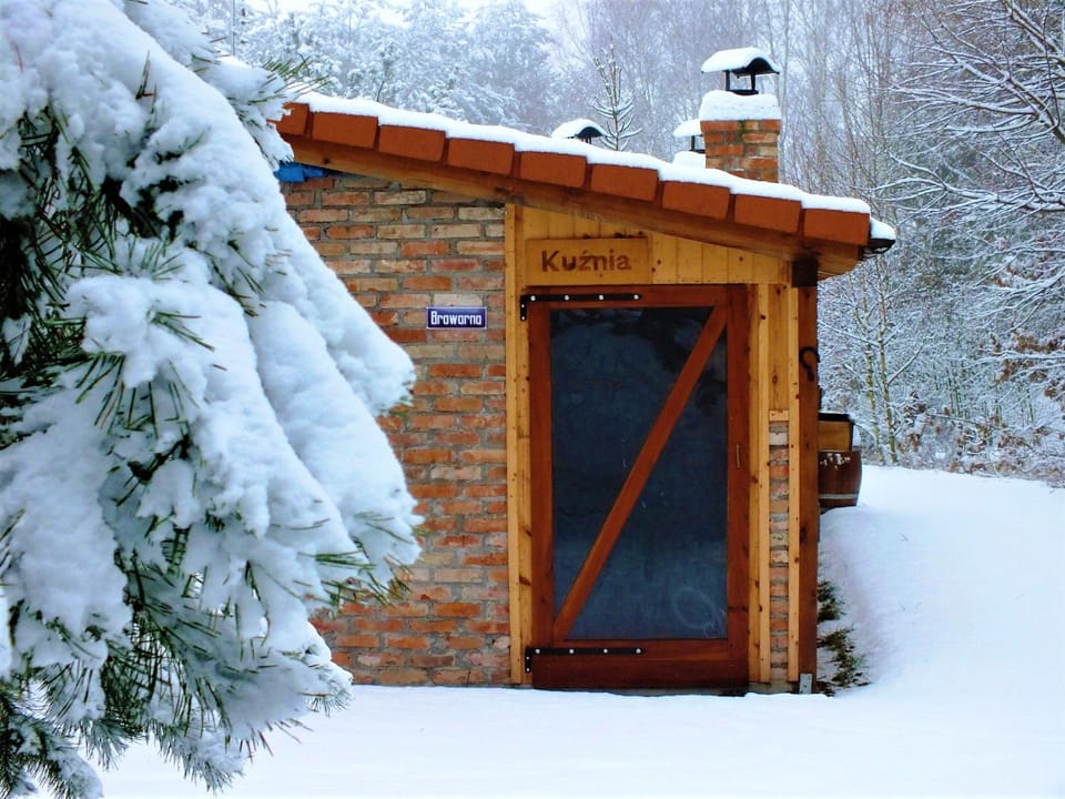 Property building, Winter