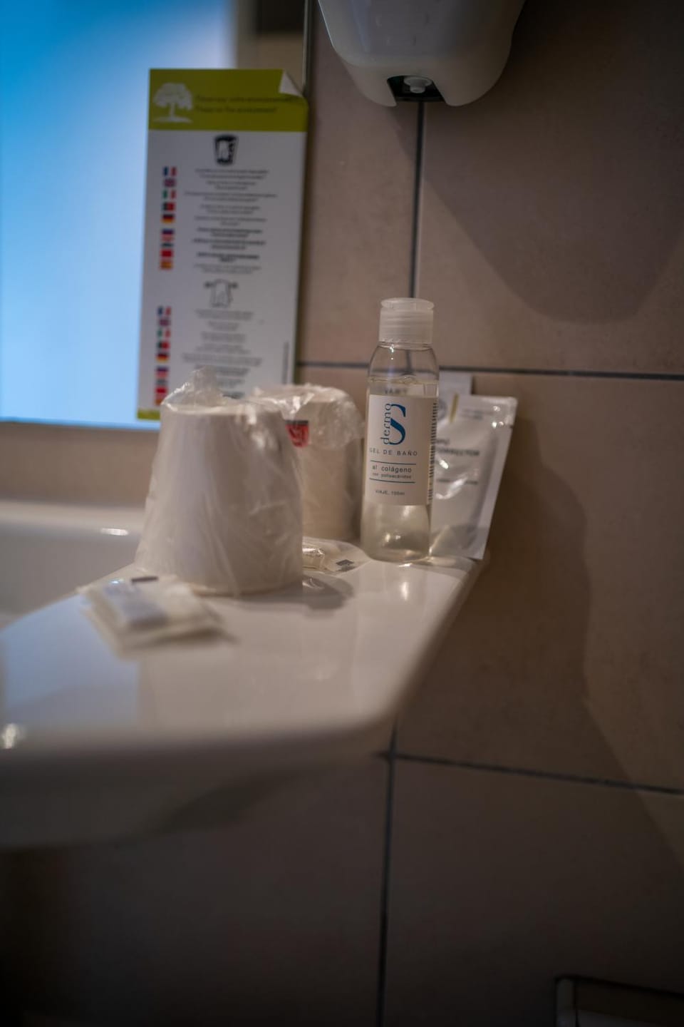 Bathroom, towels