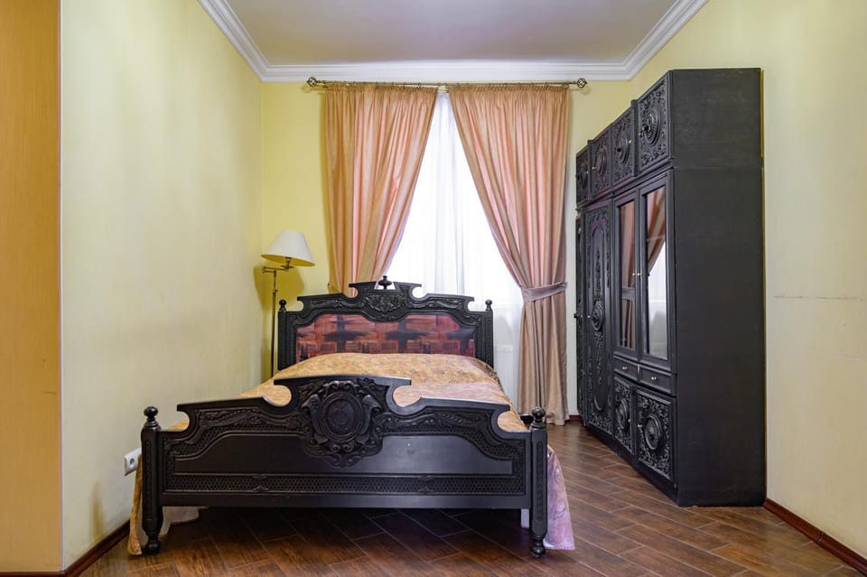 Gostiniy Dvor Hotel in Odessa