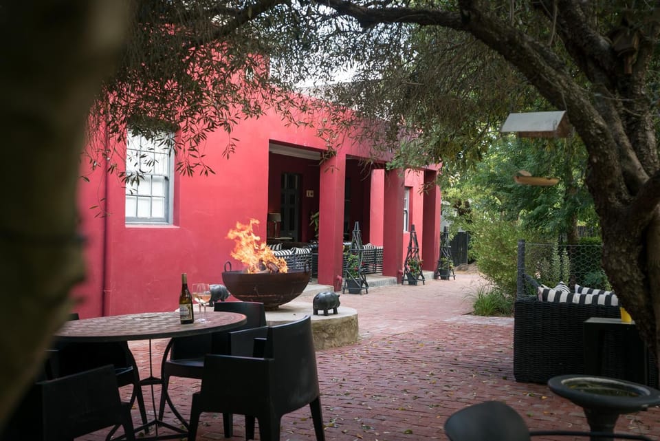 Garden, Seating area