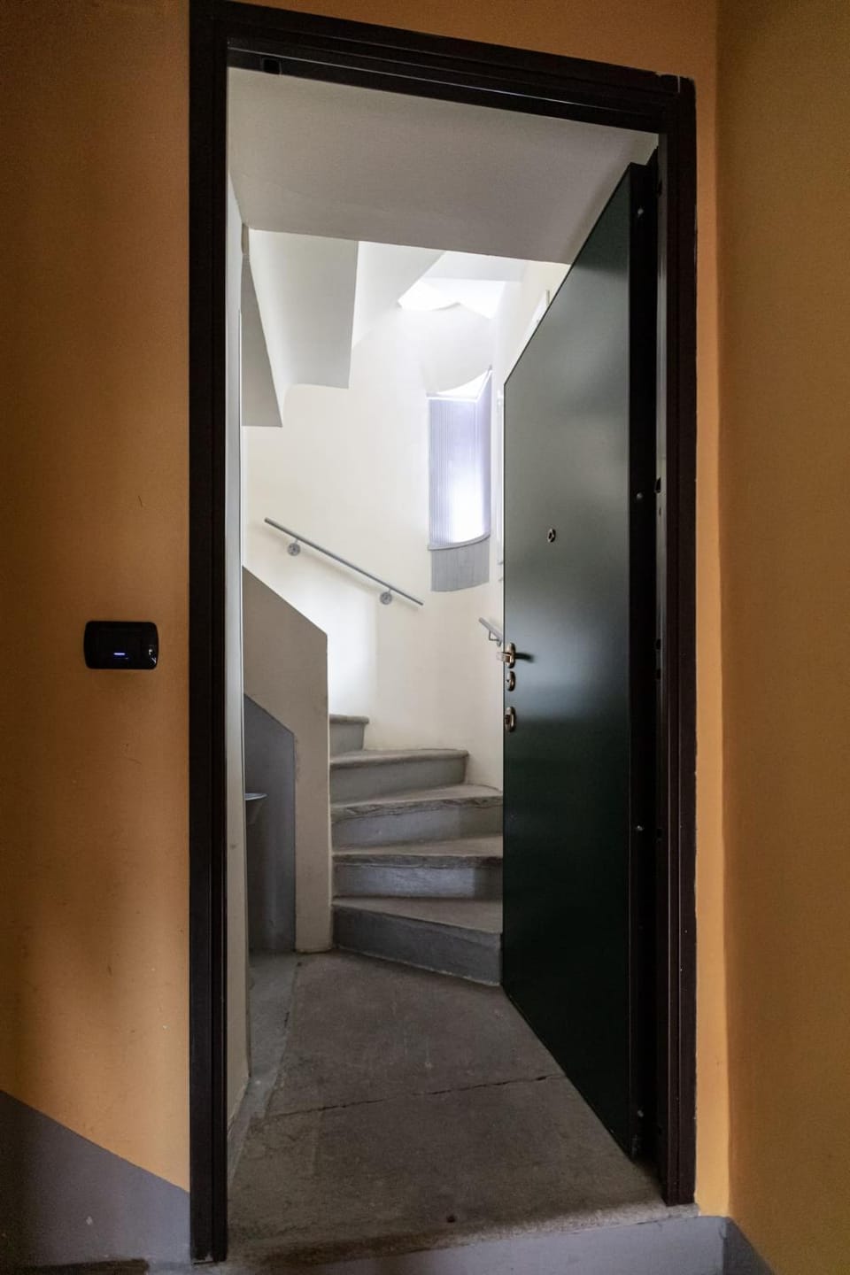 Property building, Facade/entrance
