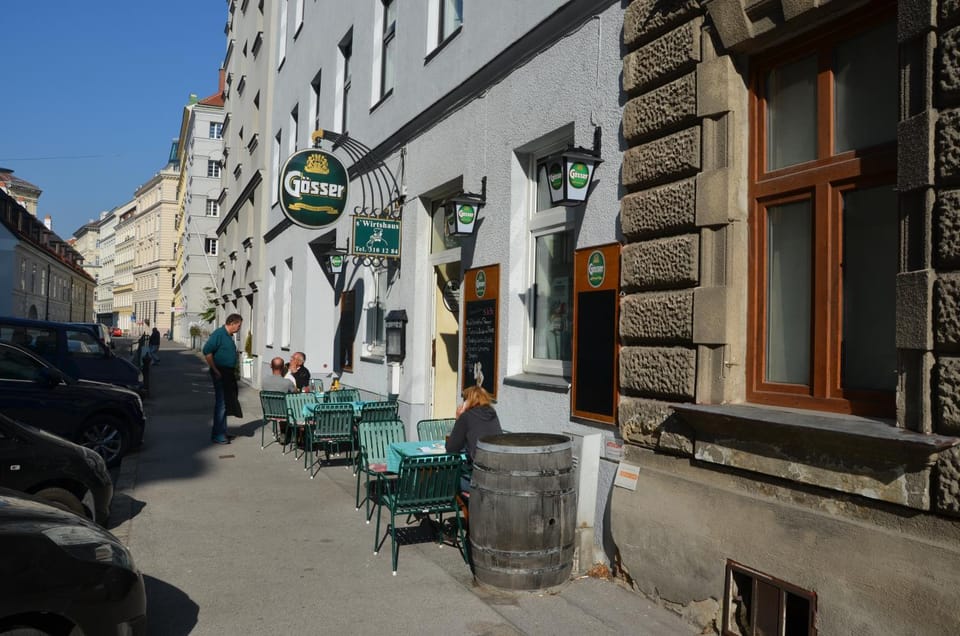 Neighbourhood, Street view