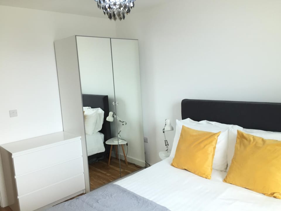 Media City Salford Quays Apartment in Salford