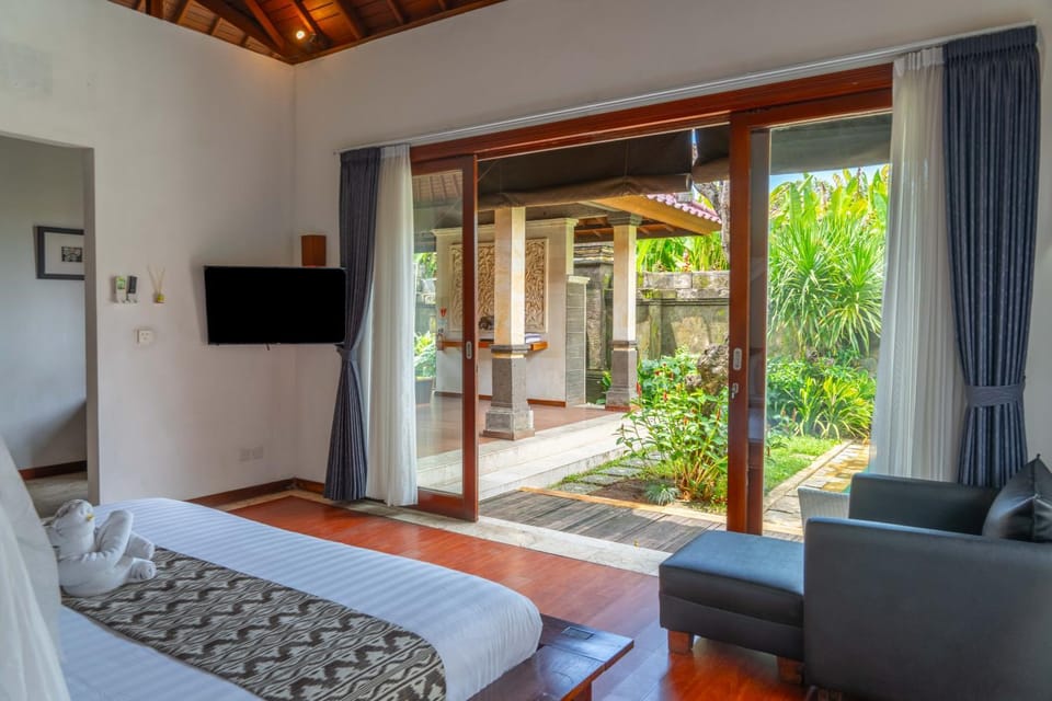 TV and multimedia, Garden view