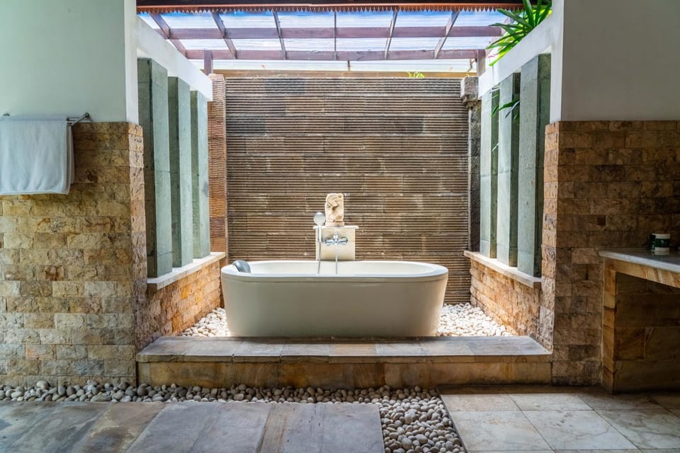 Bathroom, Bath