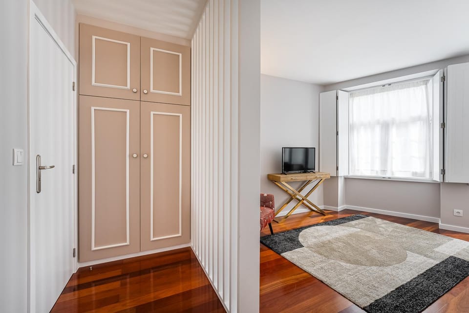 TV and multimedia, Bedroom, wardrobe