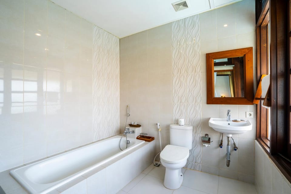 Toilet, Bathroom