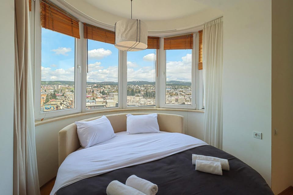 Wehost-Dream Penthouse Apartment in Tbilisi, Georgia