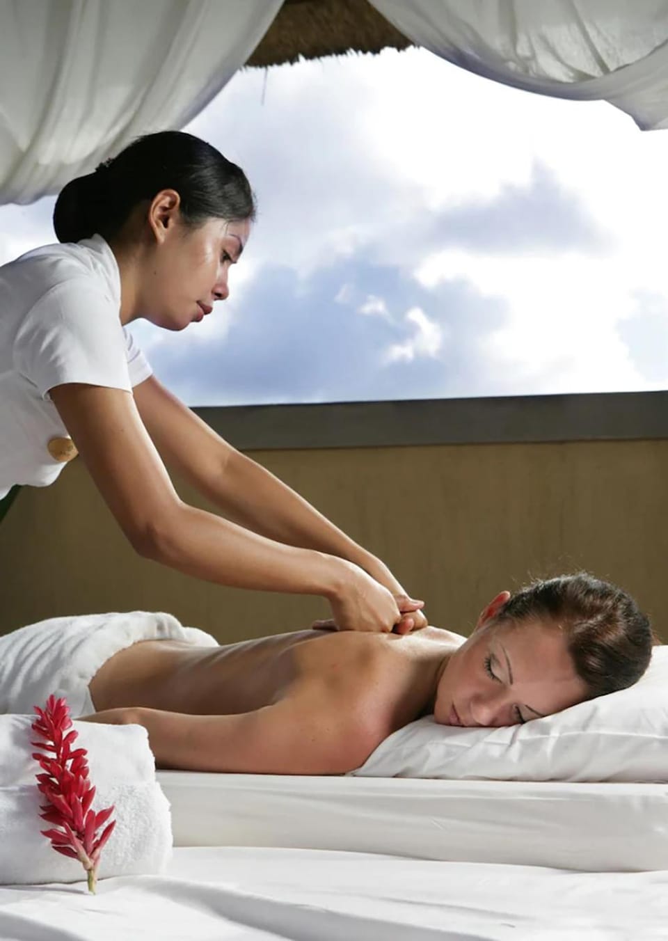 Massage, Spa and wellness centre/facilities