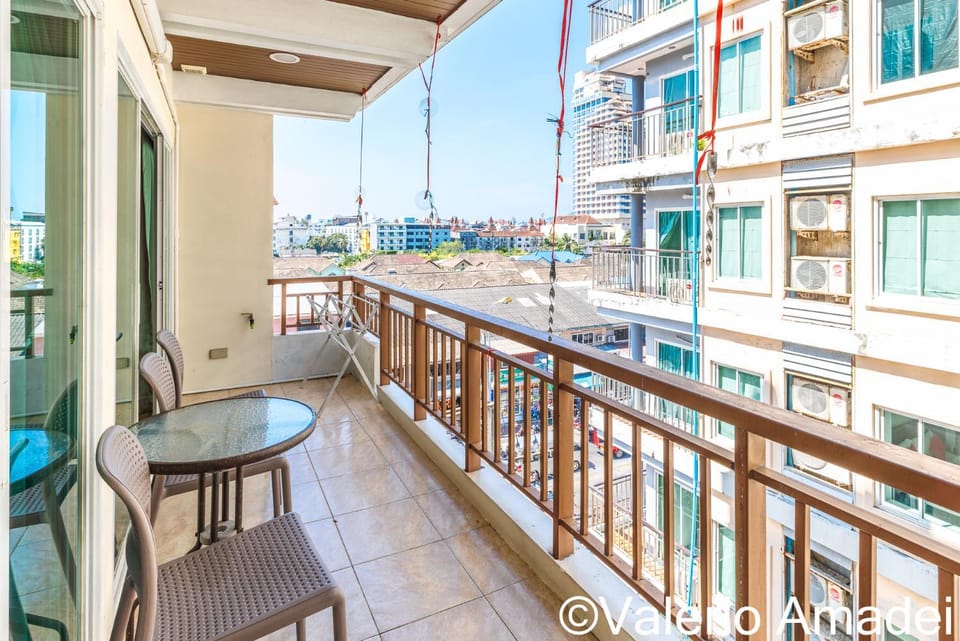 Phuket Villa Patong Beach by PHR Apartment in Patong
