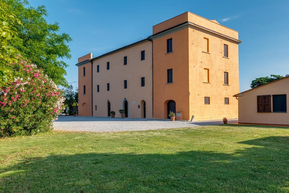Property building, Garden