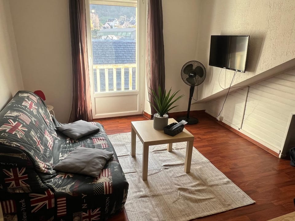 Loc luz st sauveur 1 Apartment in Luz-Saint-Sauveur
