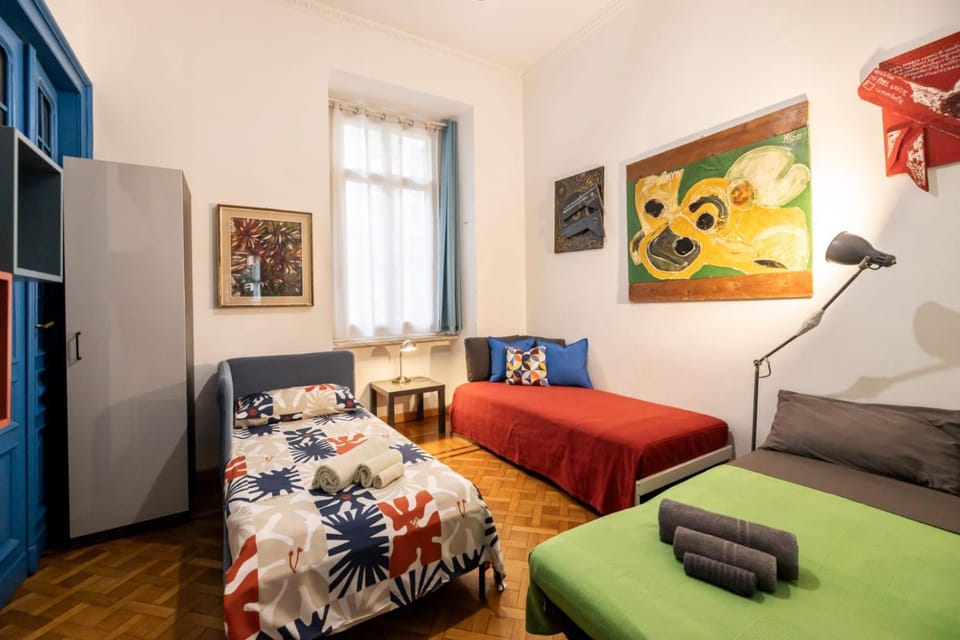Bed, Living room, Bedroom