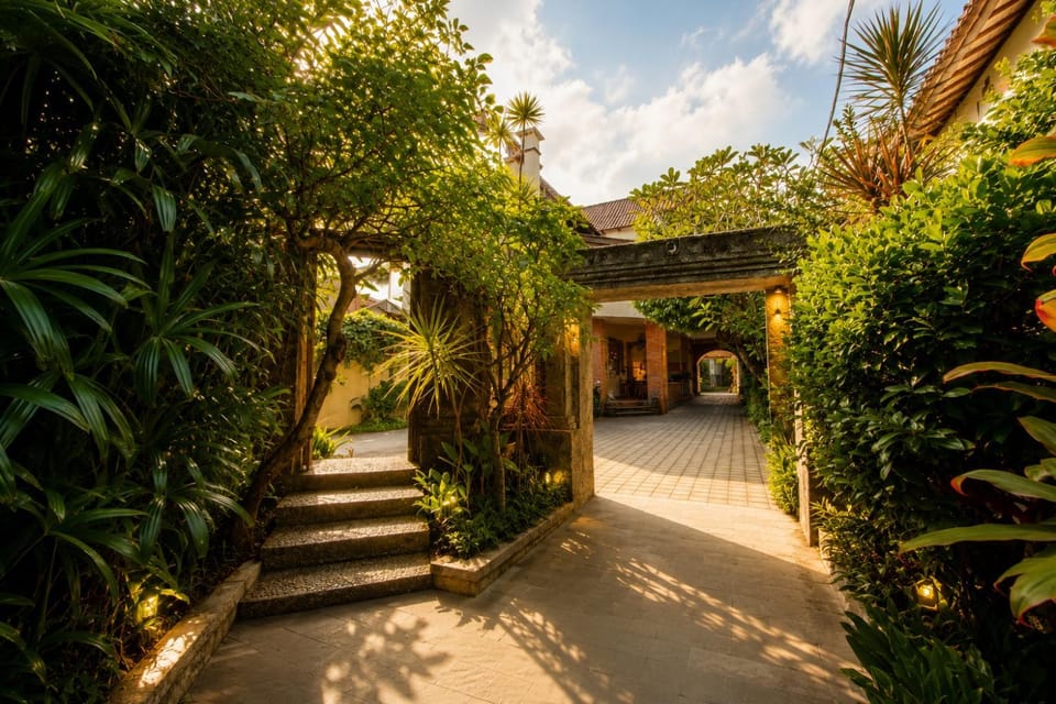 Facade/entrance, Garden