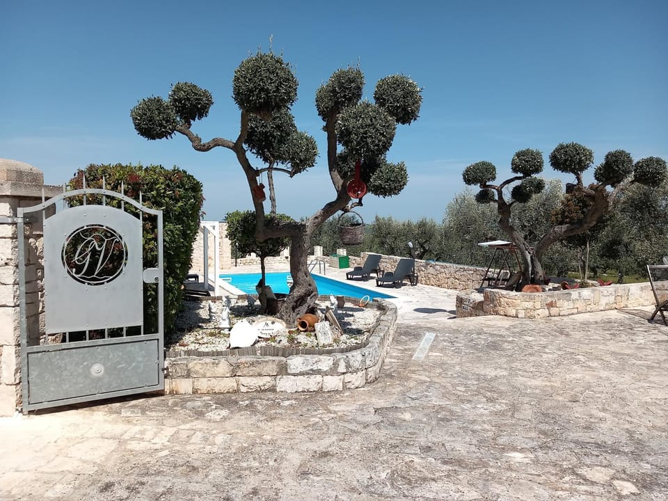 Trullo Monte Del Sale Country House in Apulia