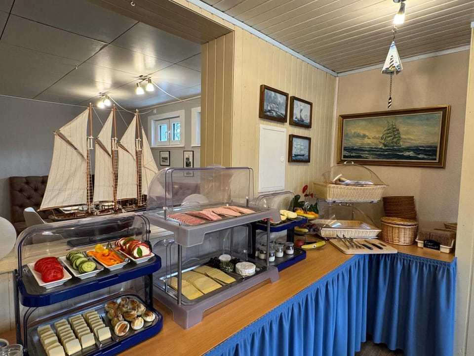 Food and drinks, Food, Breakfast, Buffet breakfast