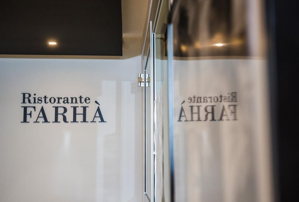 Logo/Certificate/Sign