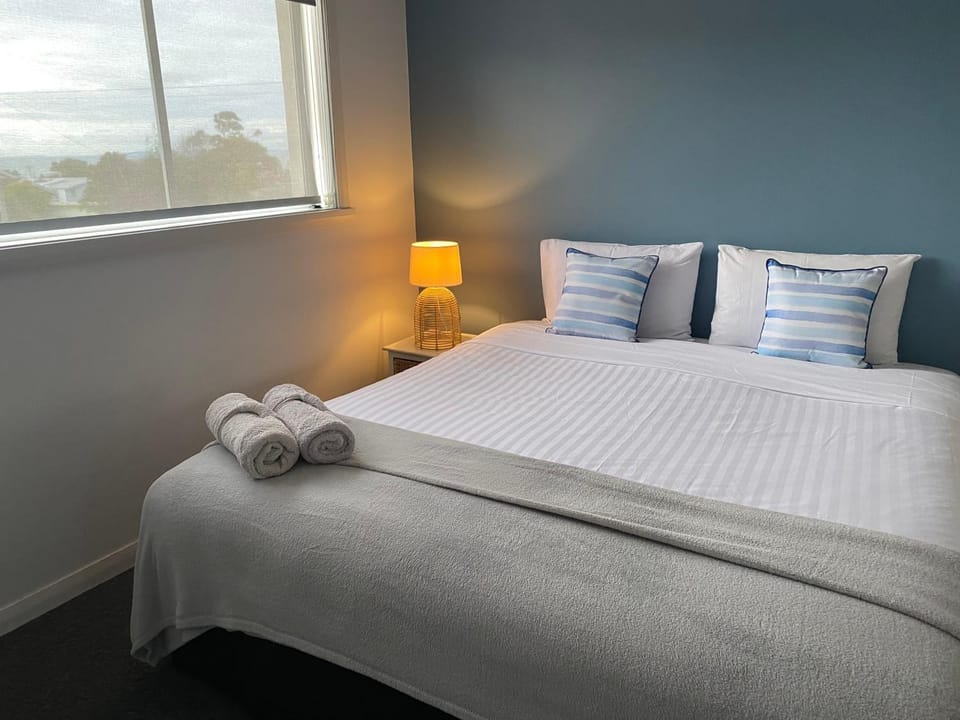 Old Pier Apartments Apartment in Bridport