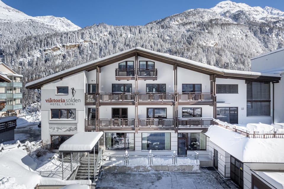 Property building, Winter