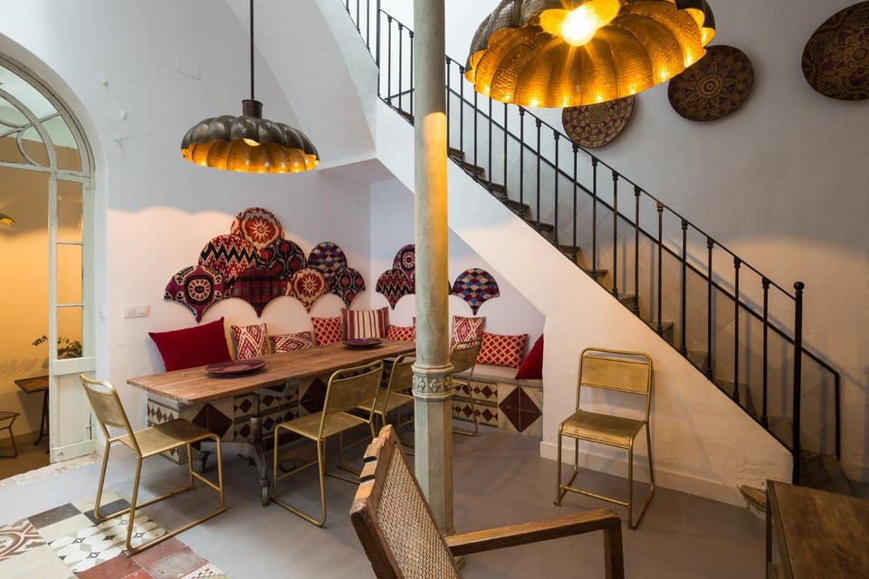 Living room, Dining area